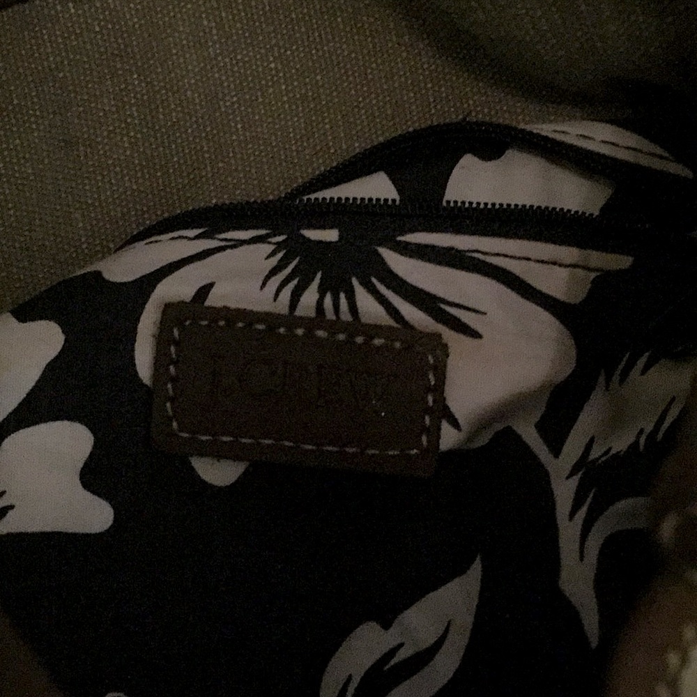 Purse - Picture 3 of 3
